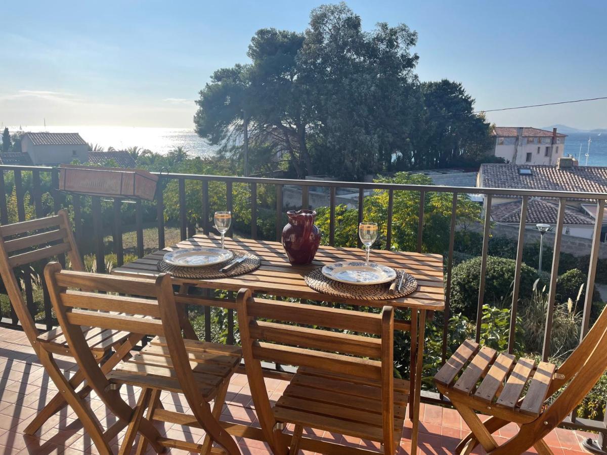 Appartement Cosy Vue Mer A 50 M De La Plage - Refait A Neuf Et Climatise Le Pradet Exterior foto